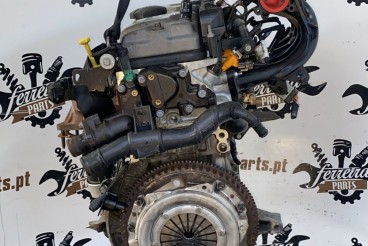Motor  Peugeot 206+ 1.1i REF: HFV